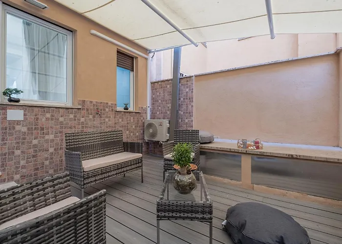 Apartmán Carlo's House With Private Terrace